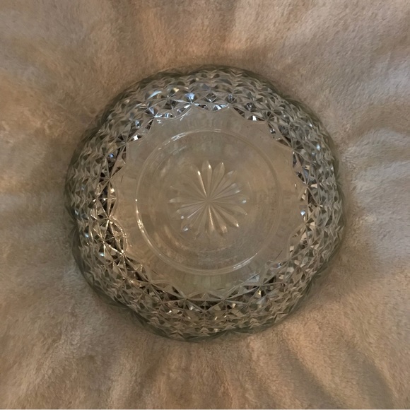 Vintage Anchor Hocking Punch Bowl (Part of the Arlington Design Punch Set) - Picture 5 of 9